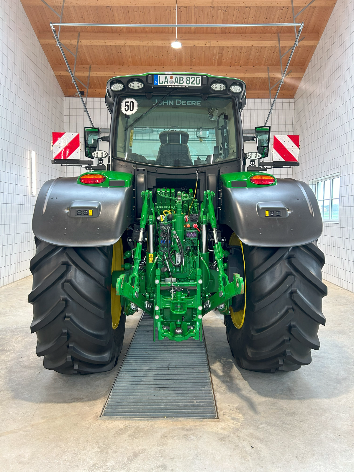 Traktor of the type John Deere 6R 250, Gebrauchtmaschine in Kröning (Picture 5)