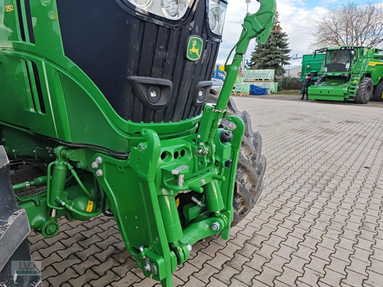 Traktor van het type John Deere 6R 250, Gebrauchtmaschine in Zorbau (Foto 13)