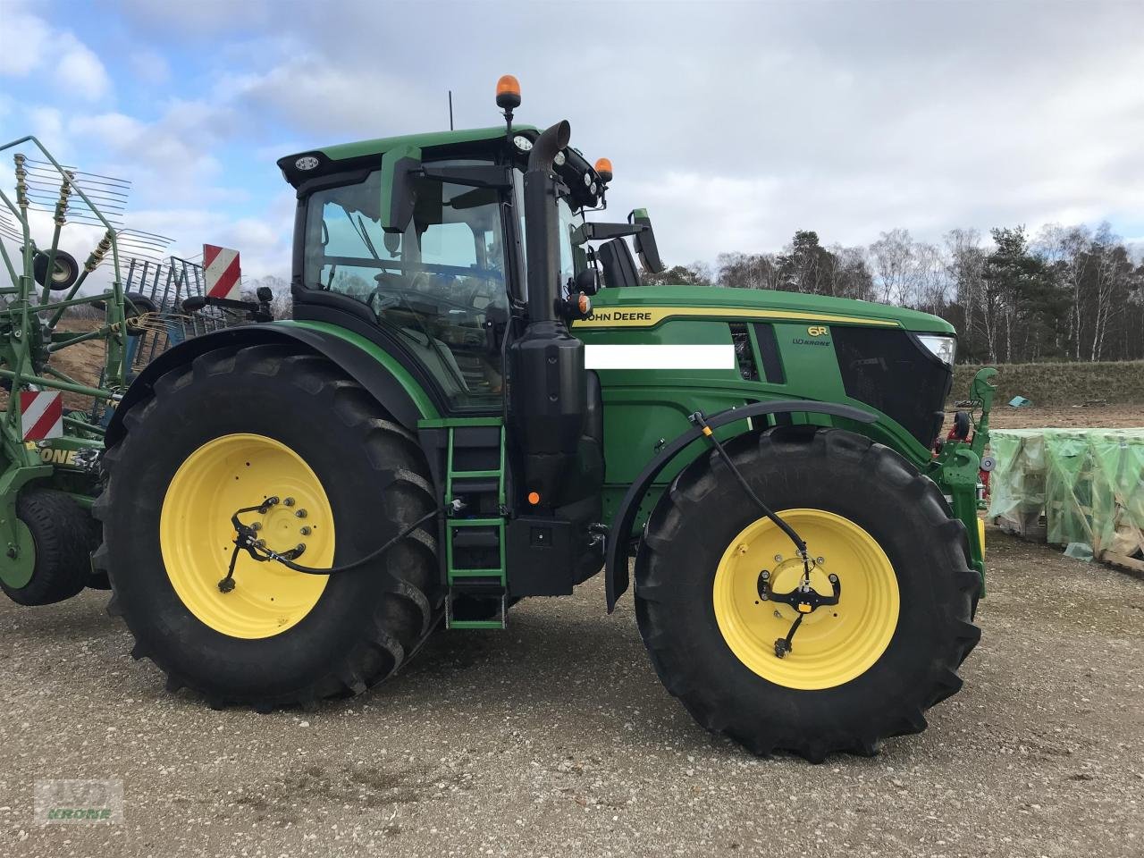 Traktor des Typs John Deere 6R 250, Gebrauchtmaschine in Alt-Mölln (Bild 2)