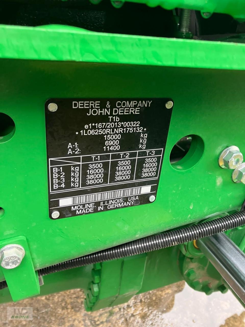 Traktor Türe ait John Deere 6R 250, Gebrauchtmaschine içinde Alt-Mölln (resim 12)