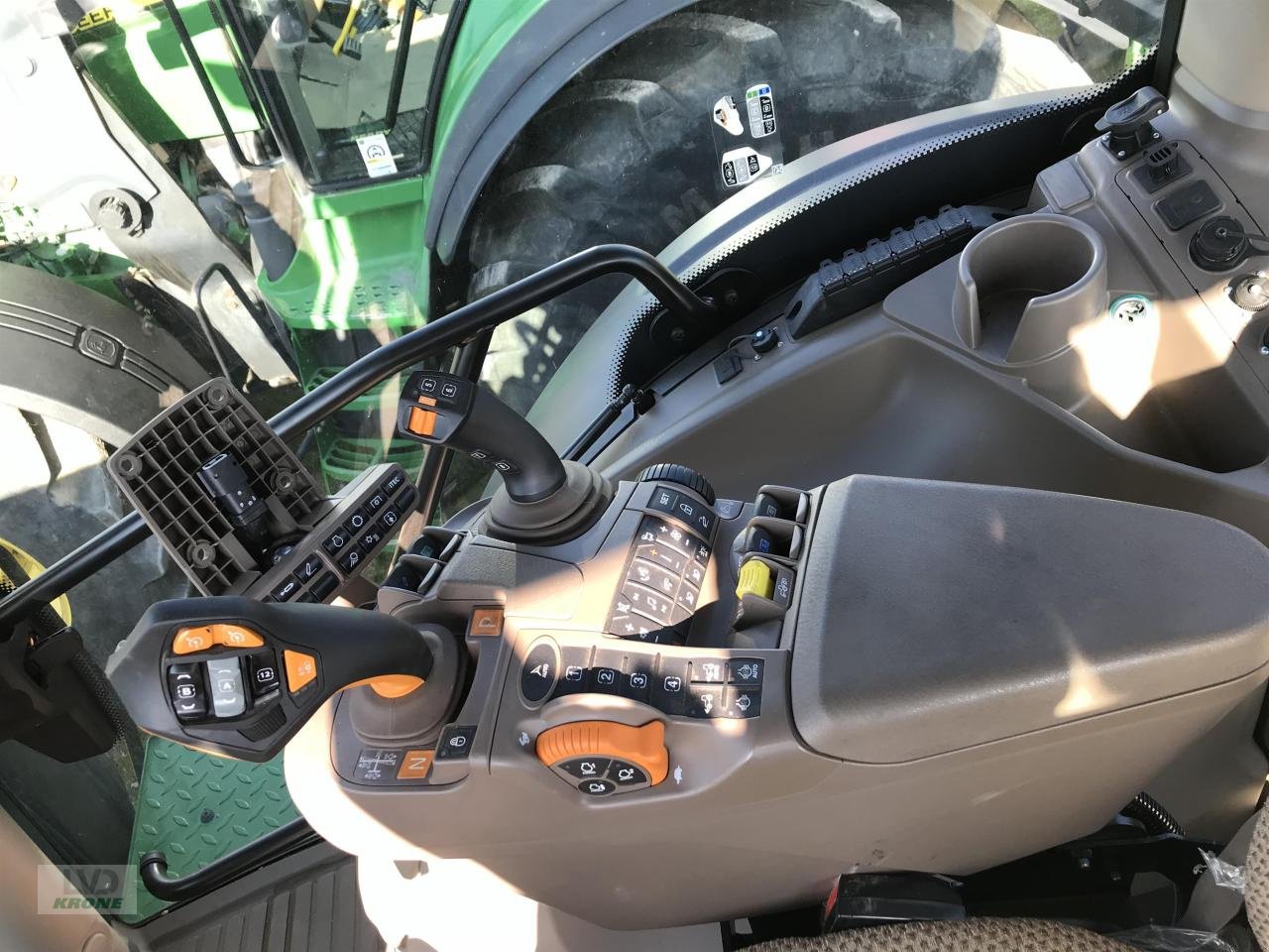 Traktor a típus John Deere 6R 250, Gebrauchtmaschine ekkor: Alt-Mölln (Kép 9)