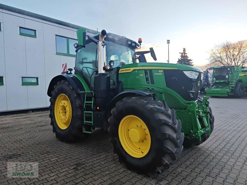 Traktor Türe ait John Deere 6R 250, Gebrauchtmaschine içinde Zorbau (resim 1)