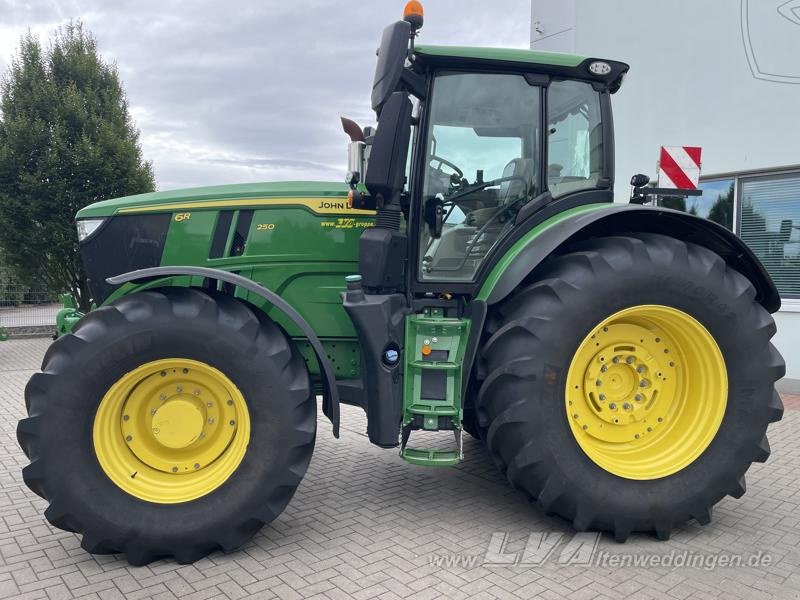 Traktor typu John Deere 6R 250, Gebrauchtmaschine w Sülzetal OT Altenweddingen (Zdjęcie 4)