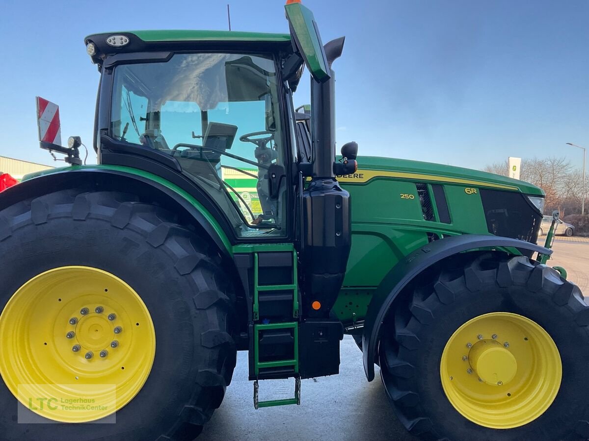 Traktor типа John Deere 6R 250, Vorführmaschine в Kalsdorf (Фотография 8)