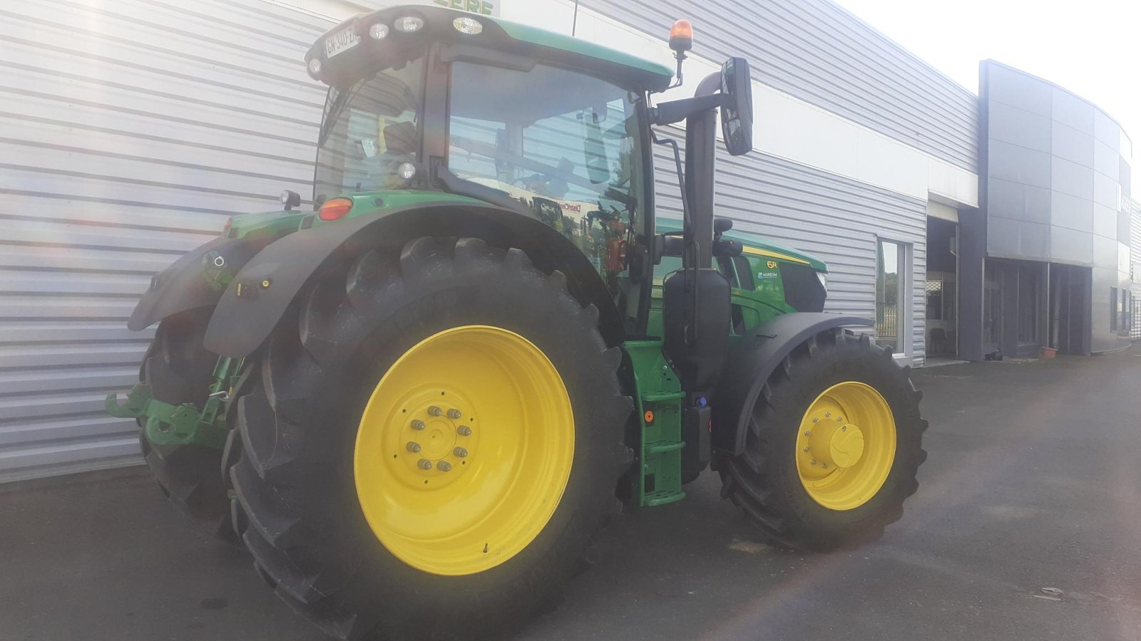 Traktor del tipo John Deere 6R, Gebrauchtmaschine en Les Touches (Imagen 3)