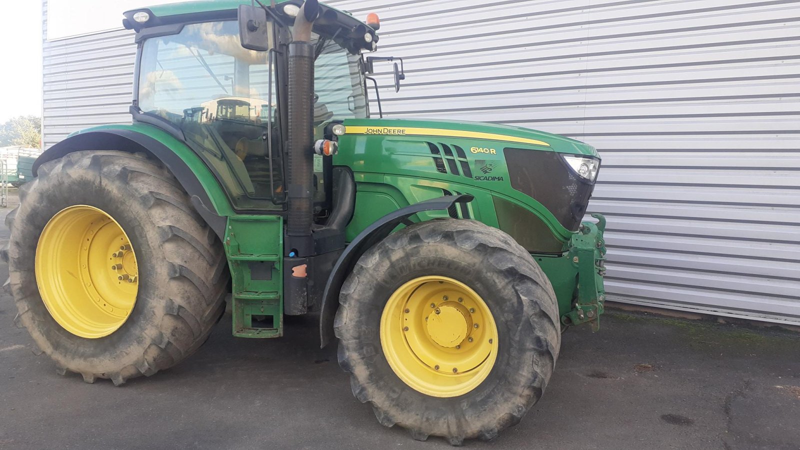 Traktor tipa John Deere 6R, Gebrauchtmaschine u Les Touches (Slika 2)