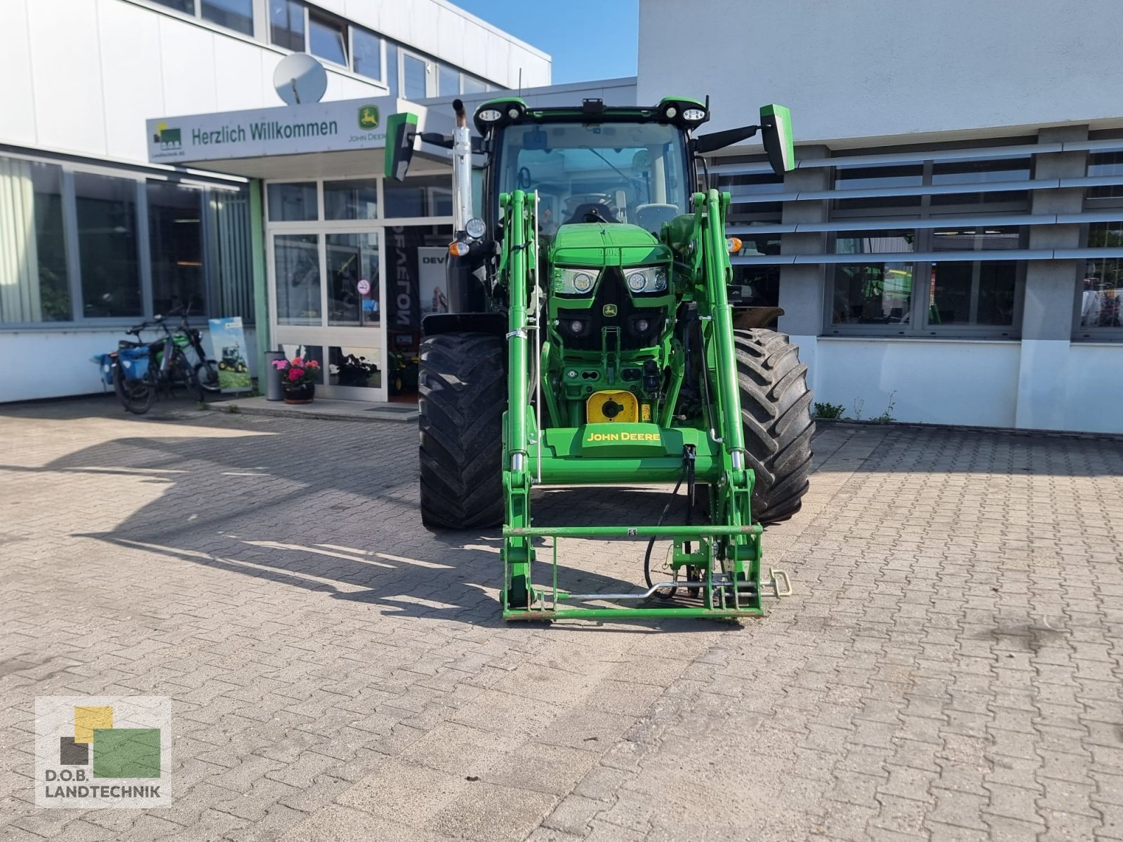 Traktor του τύπου John Deere 6R110 6R 110 Garantieverlängerung, Gebrauchtmaschine σε Regensburg (Φωτογραφία 2)