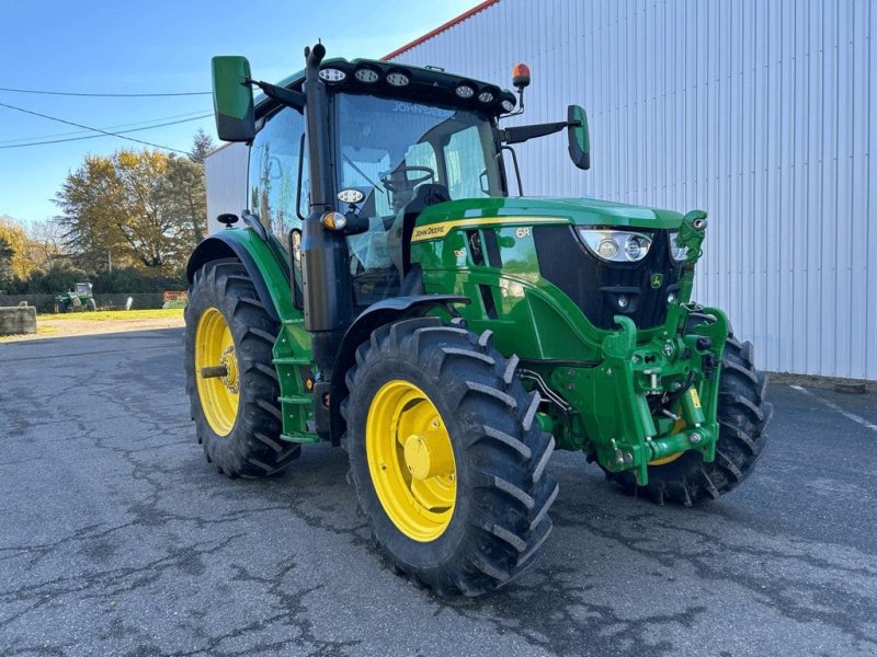 Traktor Türe ait John Deere 6R130 Den nyeste 6R model!!! StarFire 6000 antenne. Sektionskontrol. GPS. AutoTrac. CommandArm. Frontlift. Ring til Ulrik for mere info på 40255544. Jeg snakker Jysk, tysk og engelsk., Gebrauchtmaschine içinde Kolding (resim 1)