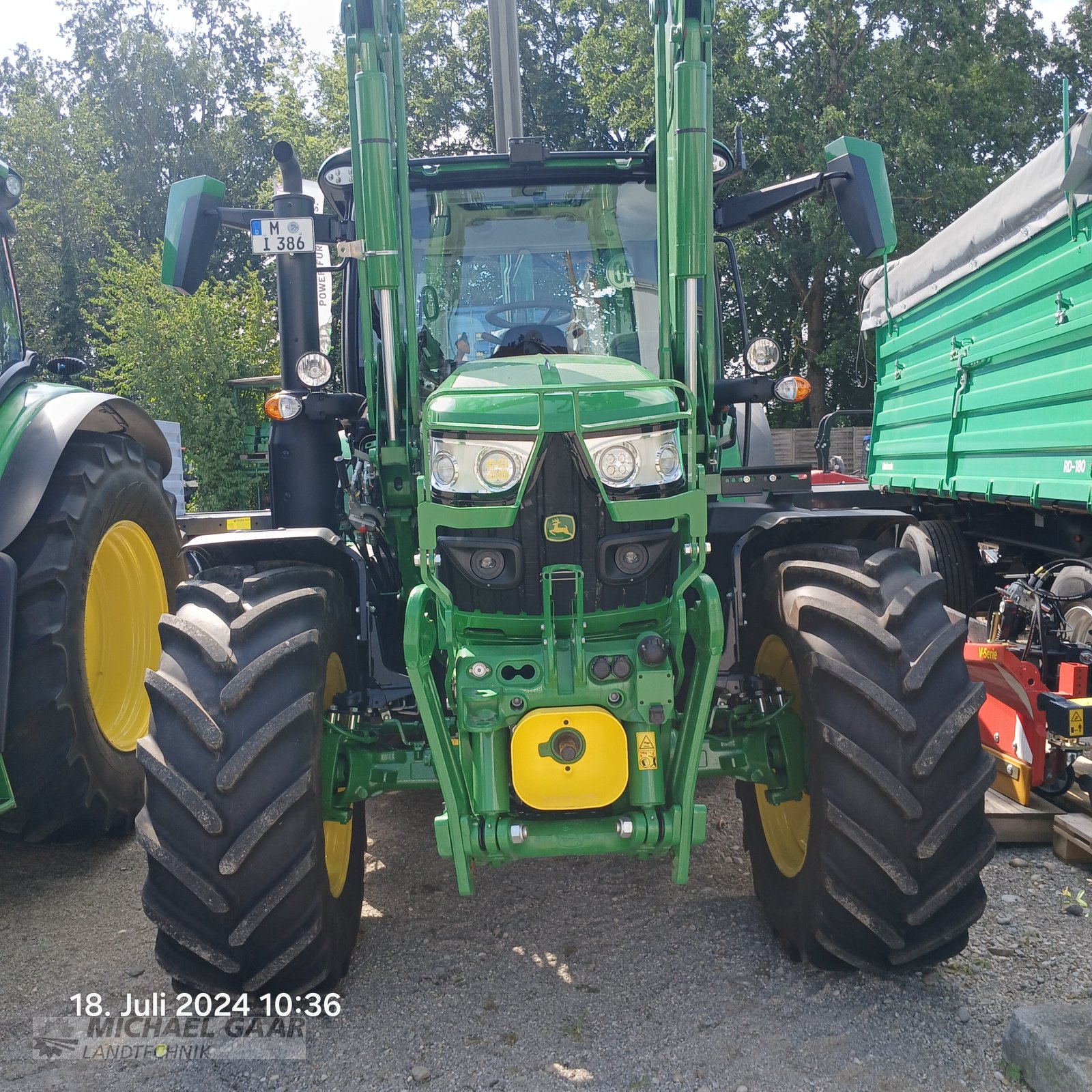 Traktor Türe ait John Deere 6R130, Gebrauchtmaschine içinde Höhenkirchen-Siegertsbrunn (resim 2)