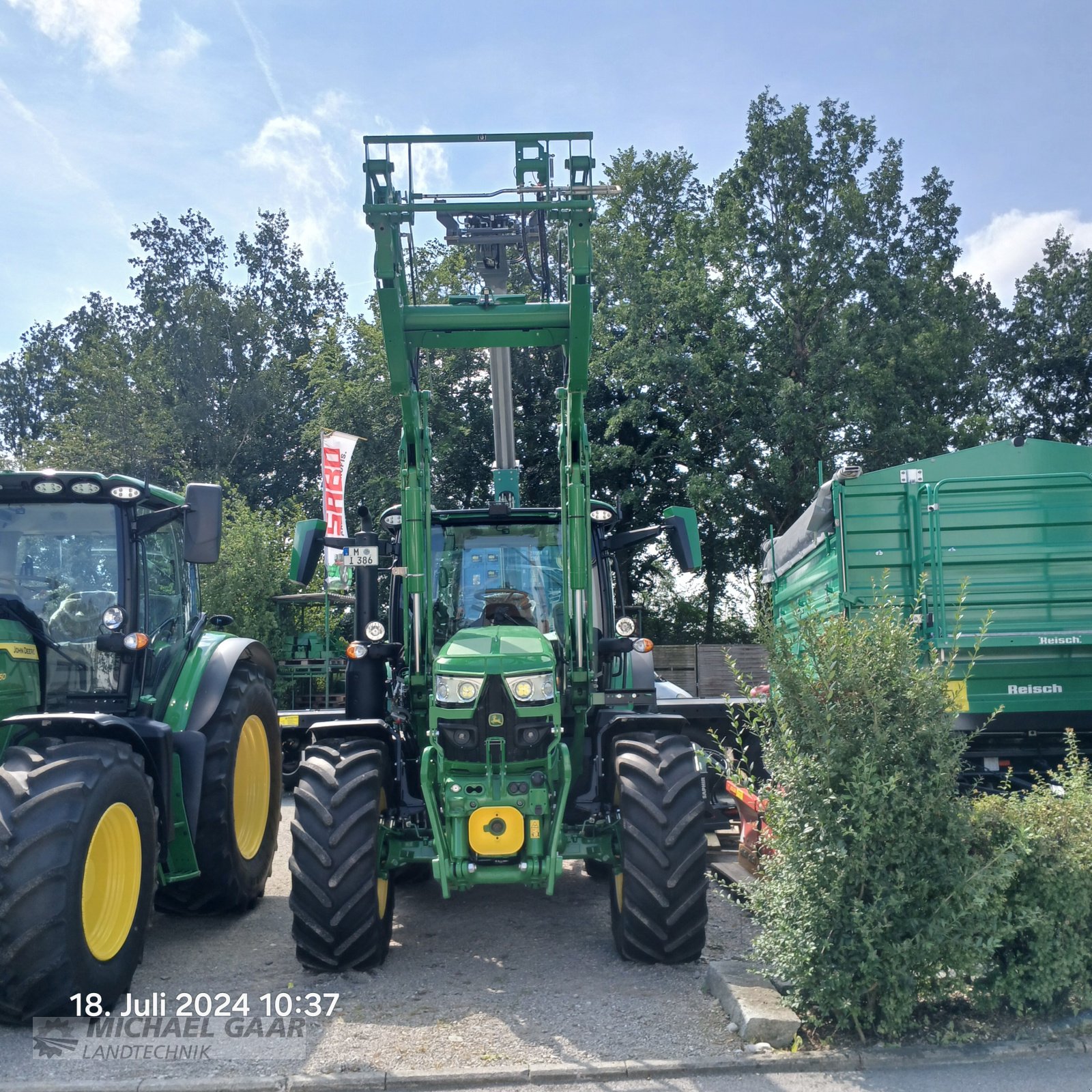 Traktor van het type John Deere 6R130, Gebrauchtmaschine in Höhenkirchen-Siegertsbrunn (Foto 3)