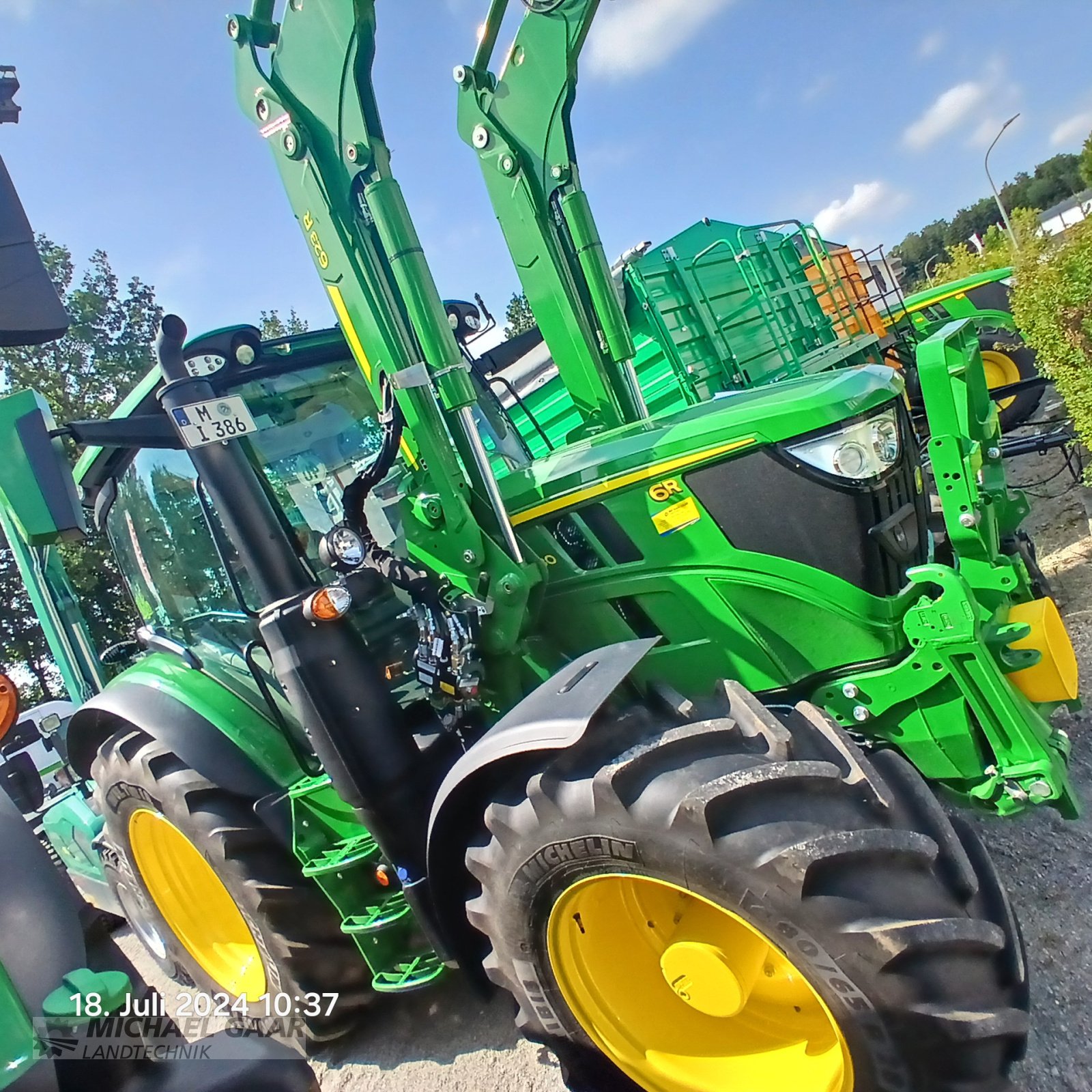 Traktor Türe ait John Deere 6R130, Gebrauchtmaschine içinde Höhenkirchen-Siegertsbrunn (resim 4)