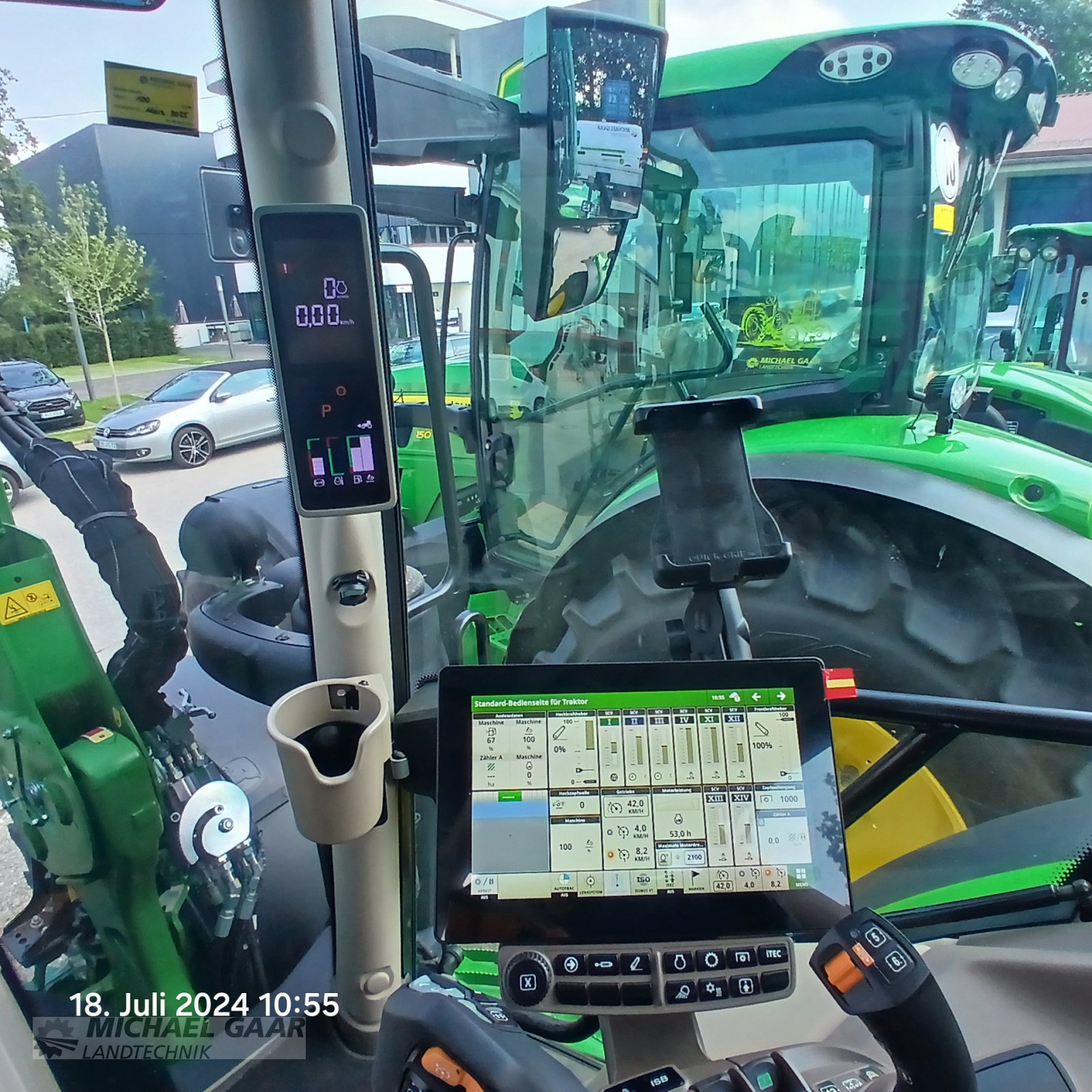 Traktor des Typs John Deere 6R130, Gebrauchtmaschine in Höhenkirchen-Siegertsbrunn (Bild 18)