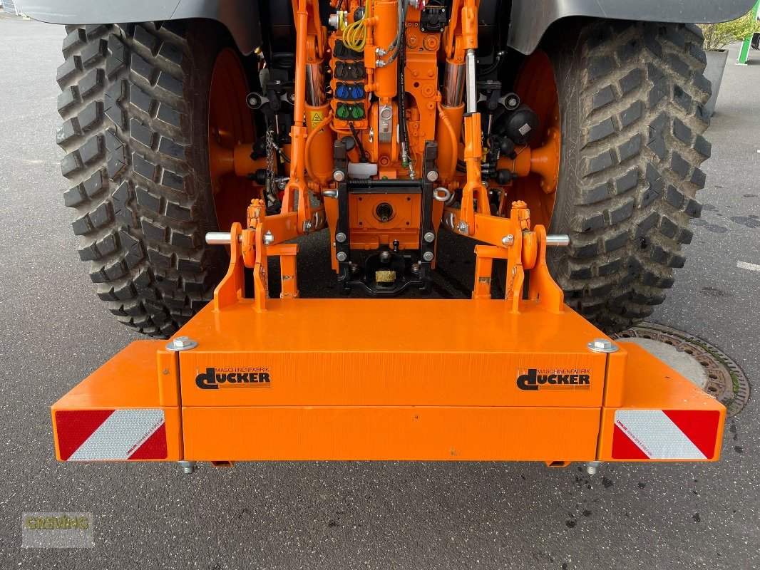 Traktor van het type John Deere 6R130, Gebrauchtmaschine in Polch (Foto 9)