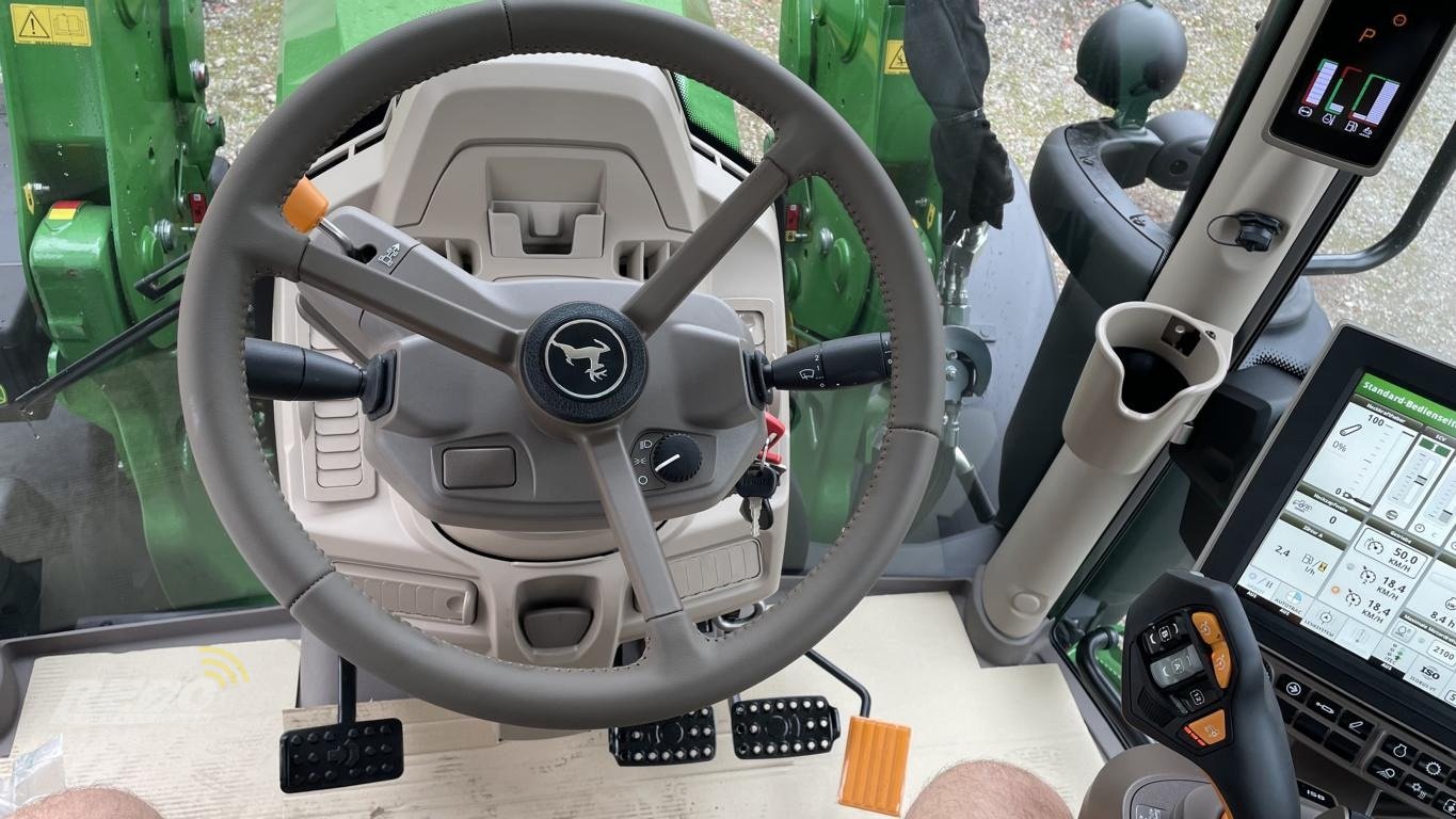 Traktor типа John Deere 6R140, Neumaschine в Aurich (Фотография 31)