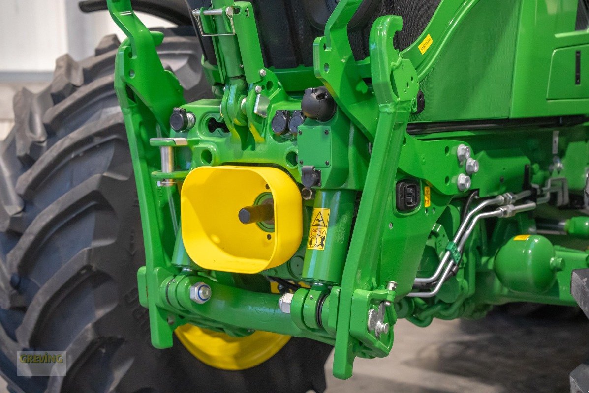 Traktor van het type John Deere 6R155, Gebrauchtmaschine in Ahaus (Foto 17)