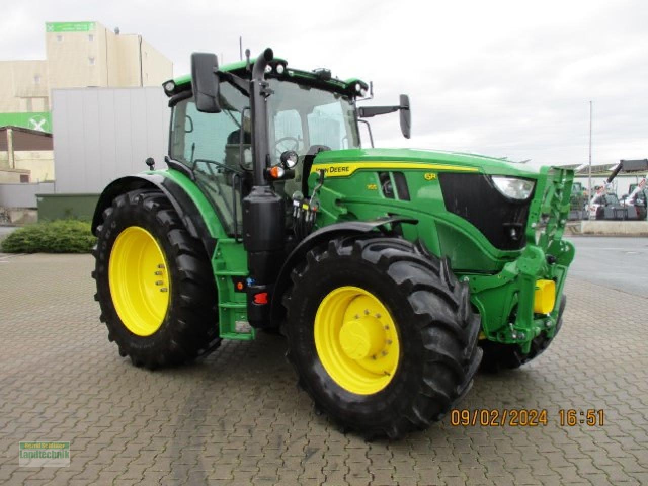 Traktor tipa John Deere 6R165, Neumaschine u Büren (Slika 7)