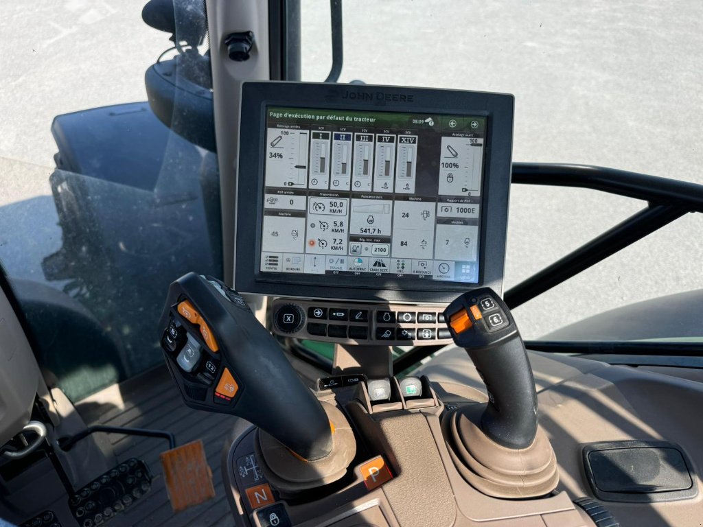 Traktor типа John Deere 6R175 COMMANDPRO - GARANTIE  -, Gebrauchtmaschine в UZERCHE (Фотография 8)