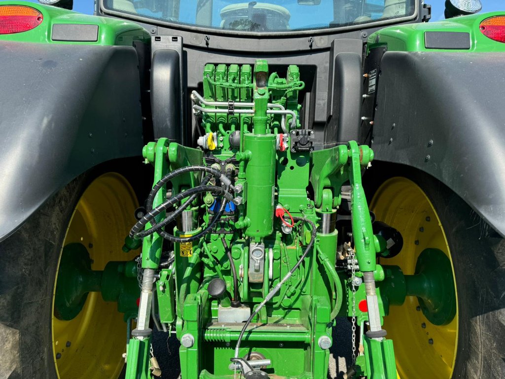 Traktor du type John Deere 6R175 COMMANDPRO - GARANTIE  -, Gebrauchtmaschine en GUERET (Photo 7)