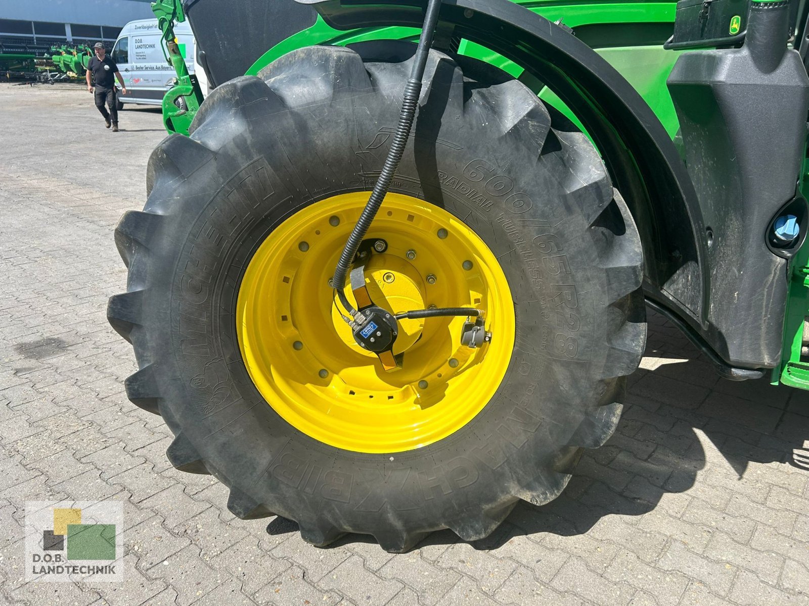 Traktor van het type John Deere 6R185 6R 185 Garantieverlängerung bis 2026 + Reifendruckregelanlage, Gebrauchtmaschine in Regensburg (Foto 14)