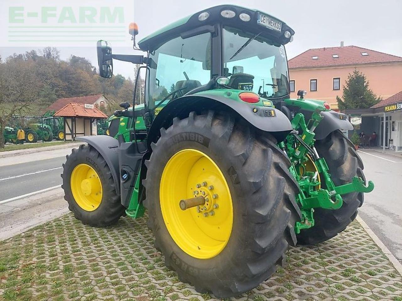 Traktor van het type John Deere 6r185, Gebrauchtmaschine in GROBELNO (Foto 8)