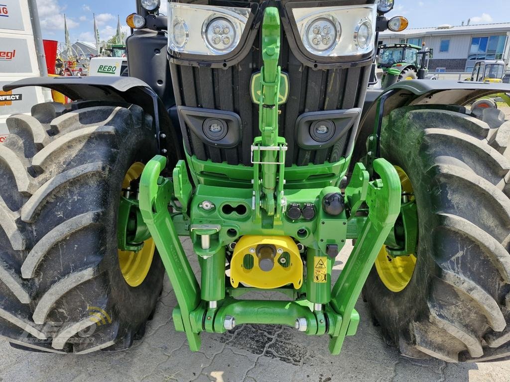 Traktor типа John Deere 6R185, Neumaschine в Schwaförden (Фотография 12)