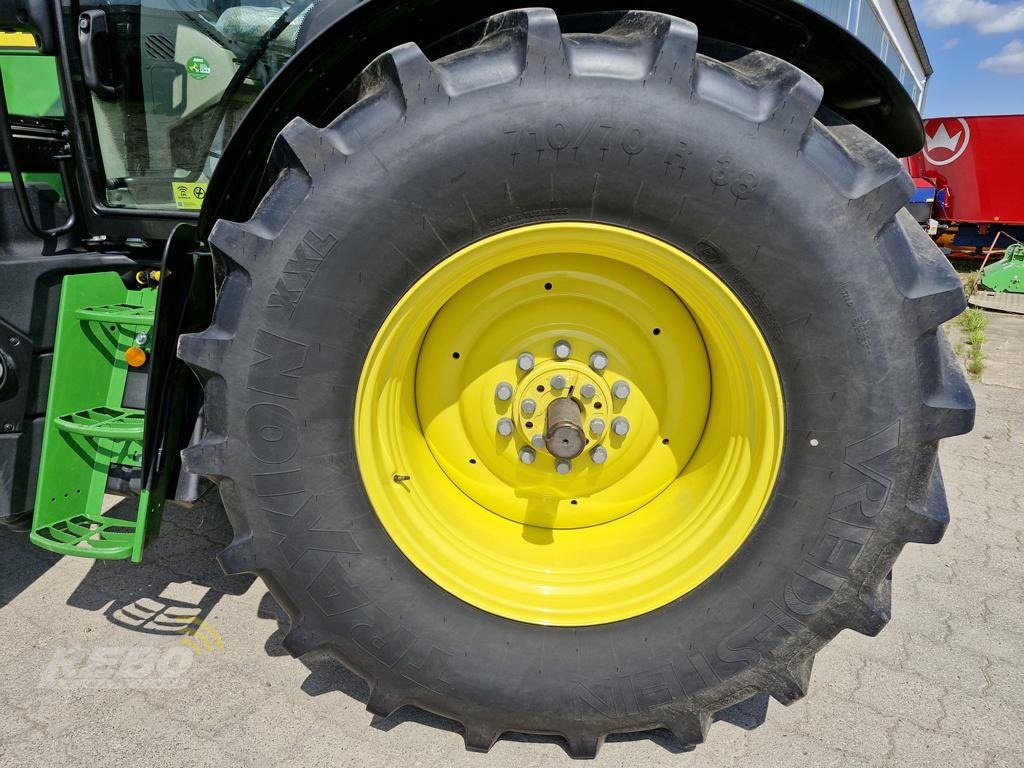 Traktor van het type John Deere 6R185, Neumaschine in Schwaförden (Foto 20)