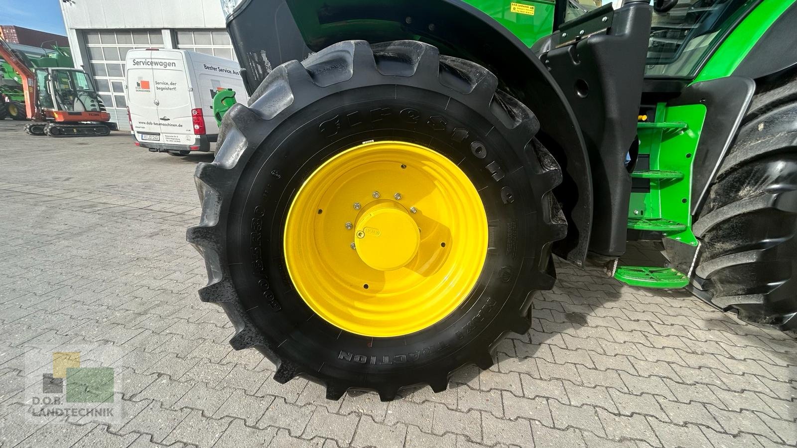 Traktor tipa John Deere 6R215 6R 215, Gebrauchtmaschine u Regensburg (Slika 14)