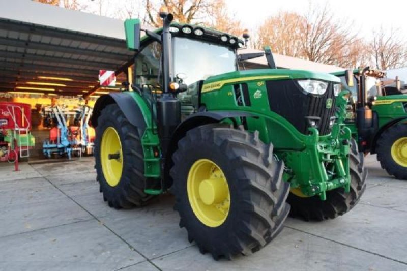 Traktor типа John Deere 6R215 ComandPro, Gebrauchtmaschine в Sorée (Фотография 1)