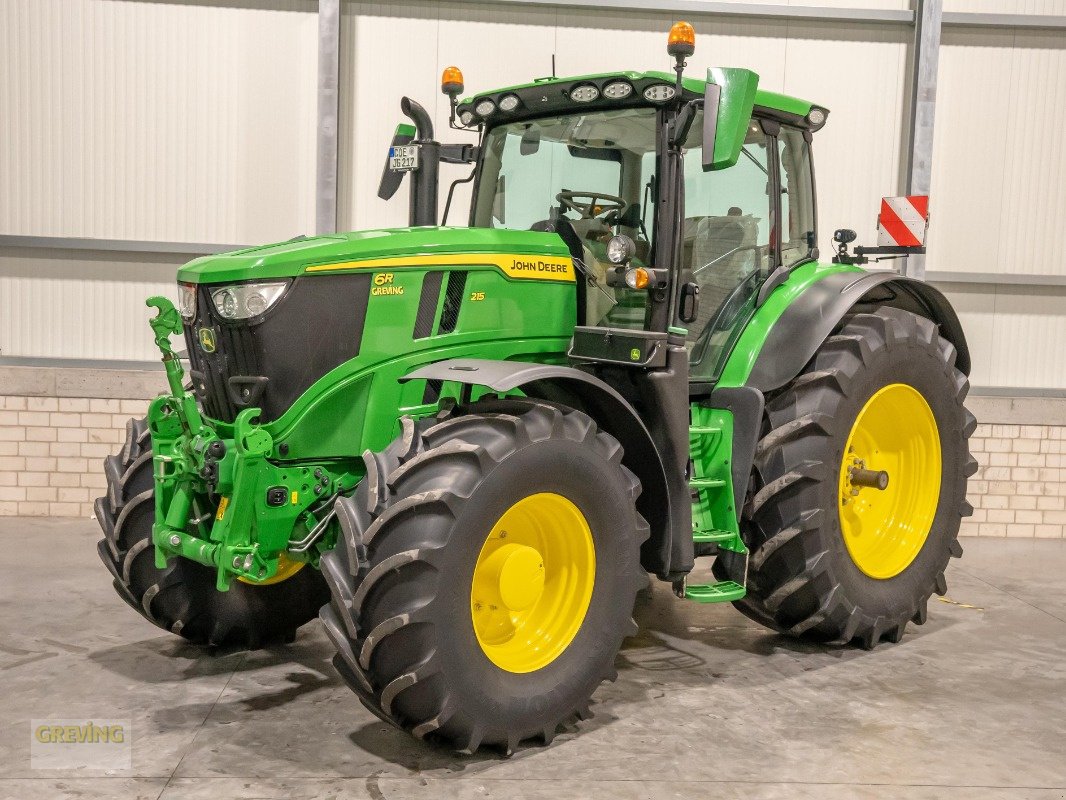 Traktor des Typs John Deere 6R215 *Garantieverlängerung*, Gebrauchtmaschine in Ahaus (Bild 1)