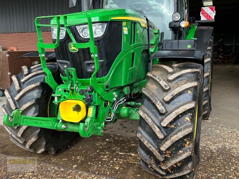 Traktor of the type John Deere 6R215 *Garantieverlängerung*, Gebrauchtmaschine in Euskirchen (Picture 1)