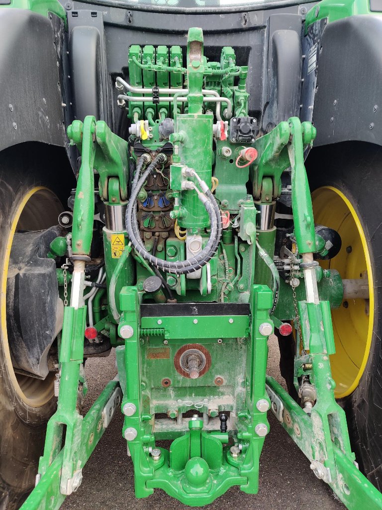 Traktor tipa John Deere 6R215, Gebrauchtmaschine u VERT TOULON (Slika 4)