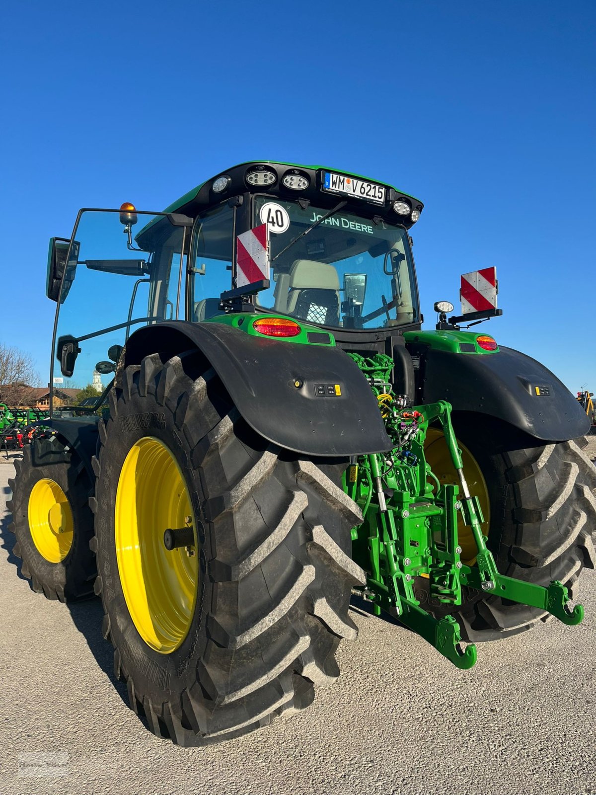 Traktor du type John Deere 6R215, Gebrauchtmaschine en Antdorf (Photo 17)