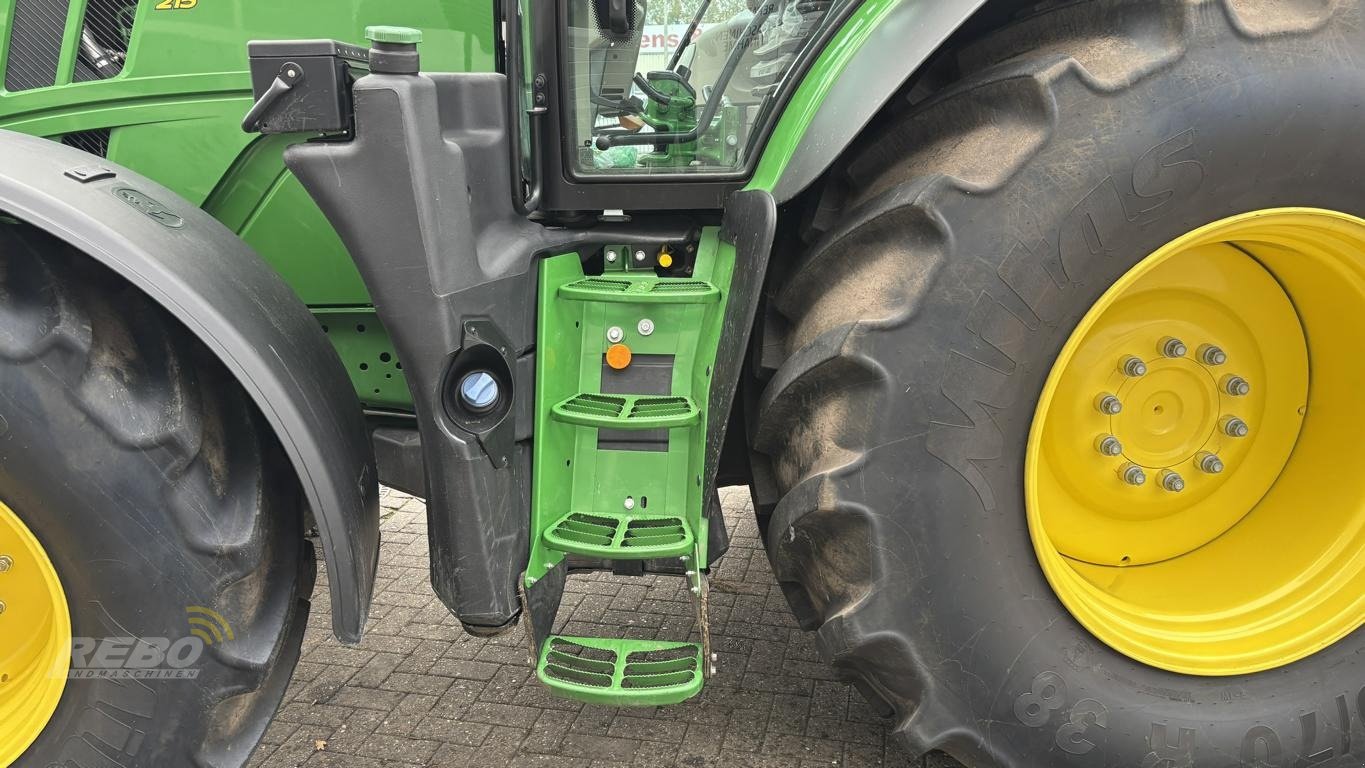 Traktor van het type John Deere 6R215, Gebrauchtmaschine in Visbek/Rechterfeld (Foto 15)