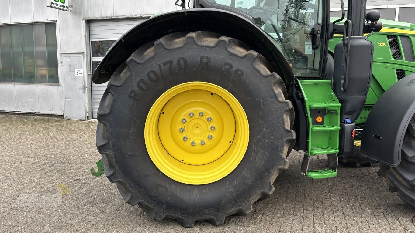 Traktor van het type John Deere 6R215, Gebrauchtmaschine in Visbek/Rechterfeld (Foto 19)