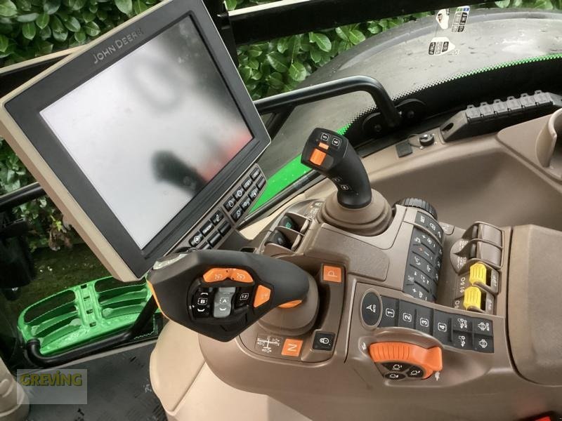 Traktor des Typs John Deere 6R215, Gebrauchtmaschine in Kevelaer (Bild 13)