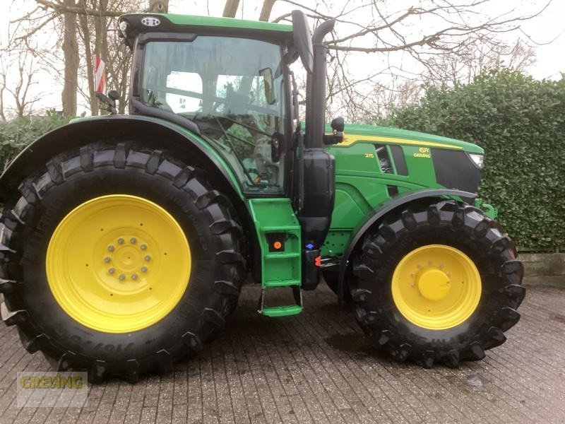 Traktor van het type John Deere 6R215, Gebrauchtmaschine in Kevelaer (Foto 9)