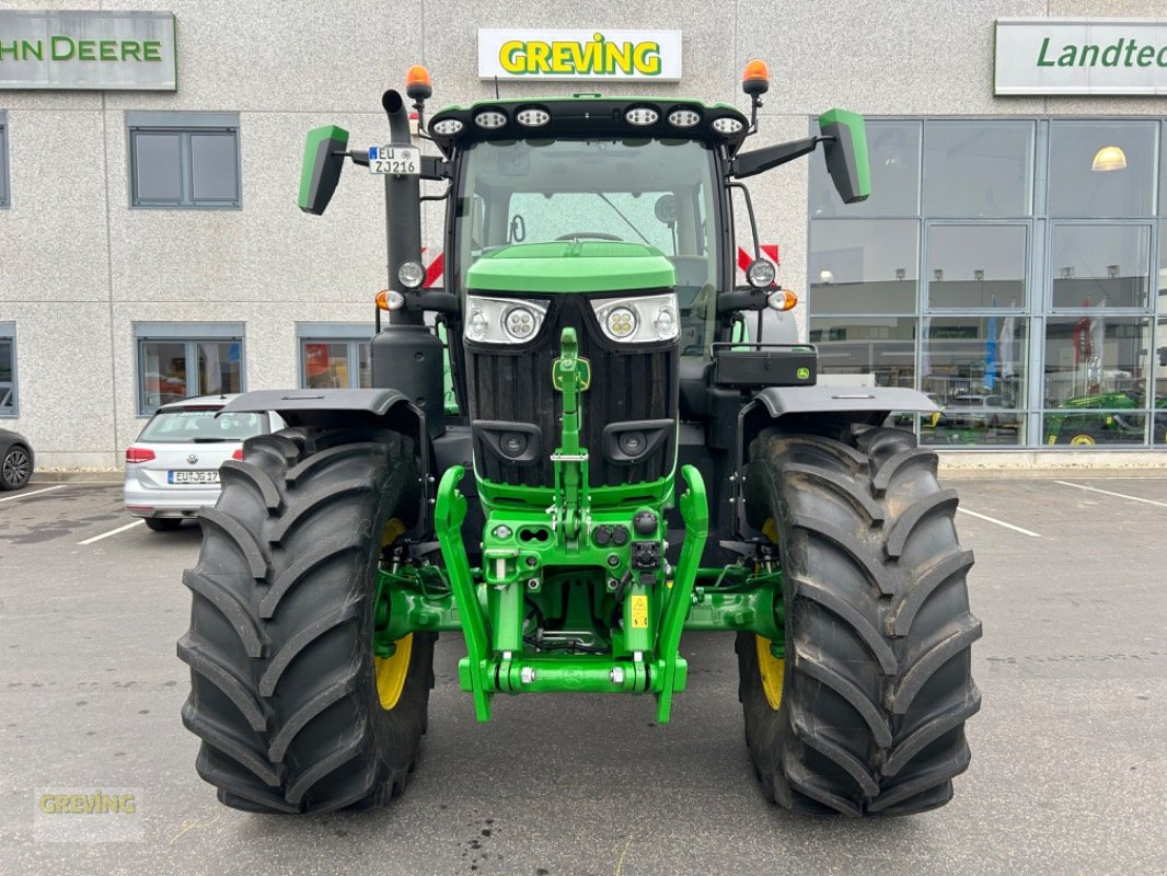 Traktor des Typs John Deere 6R215, Gebrauchtmaschine in Euskirchen (Bild 3)