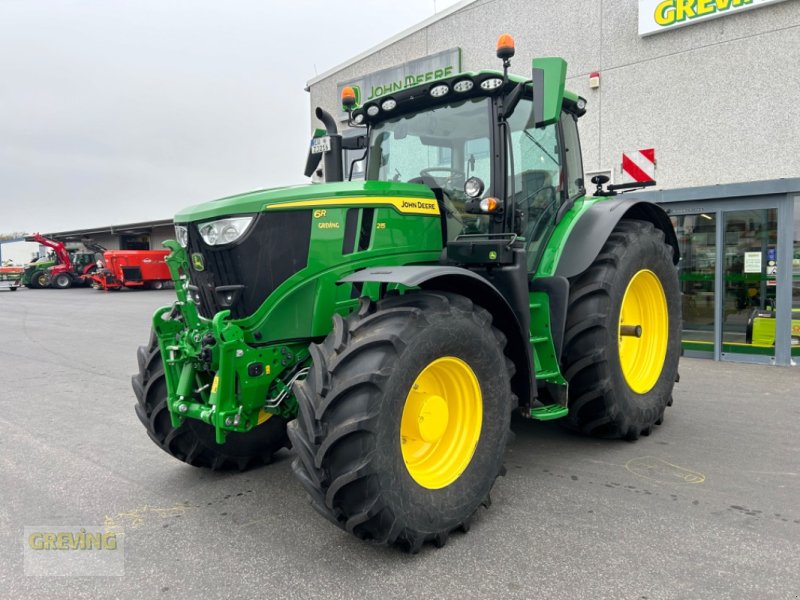 Traktor des Typs John Deere 6R215, Gebrauchtmaschine in Euskirchen