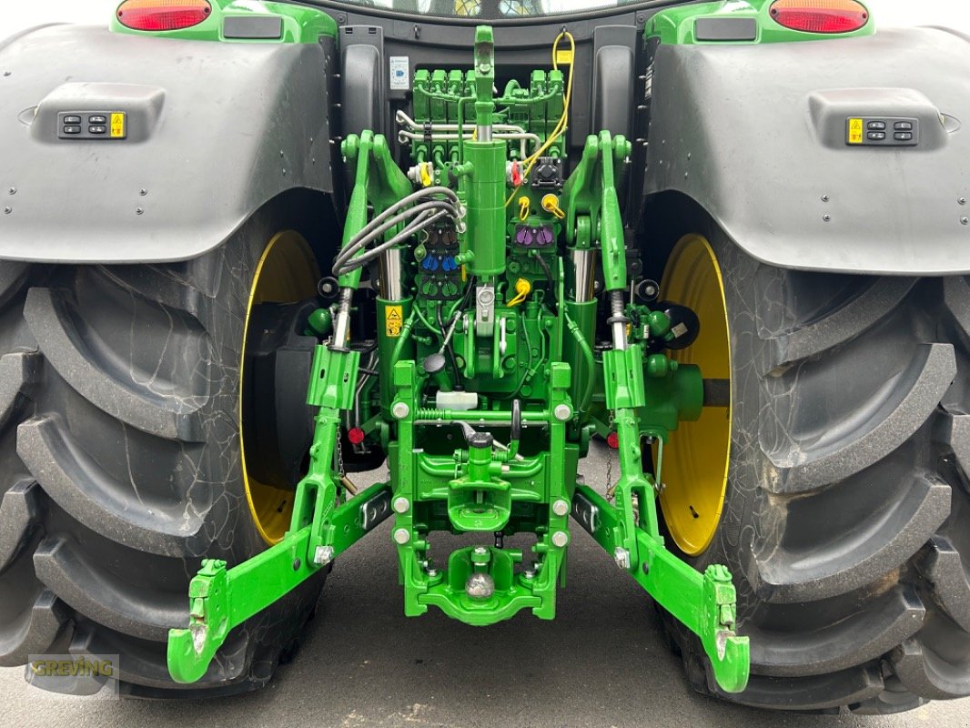 Traktor des Typs John Deere 6R215, Gebrauchtmaschine in Euskirchen (Bild 7)