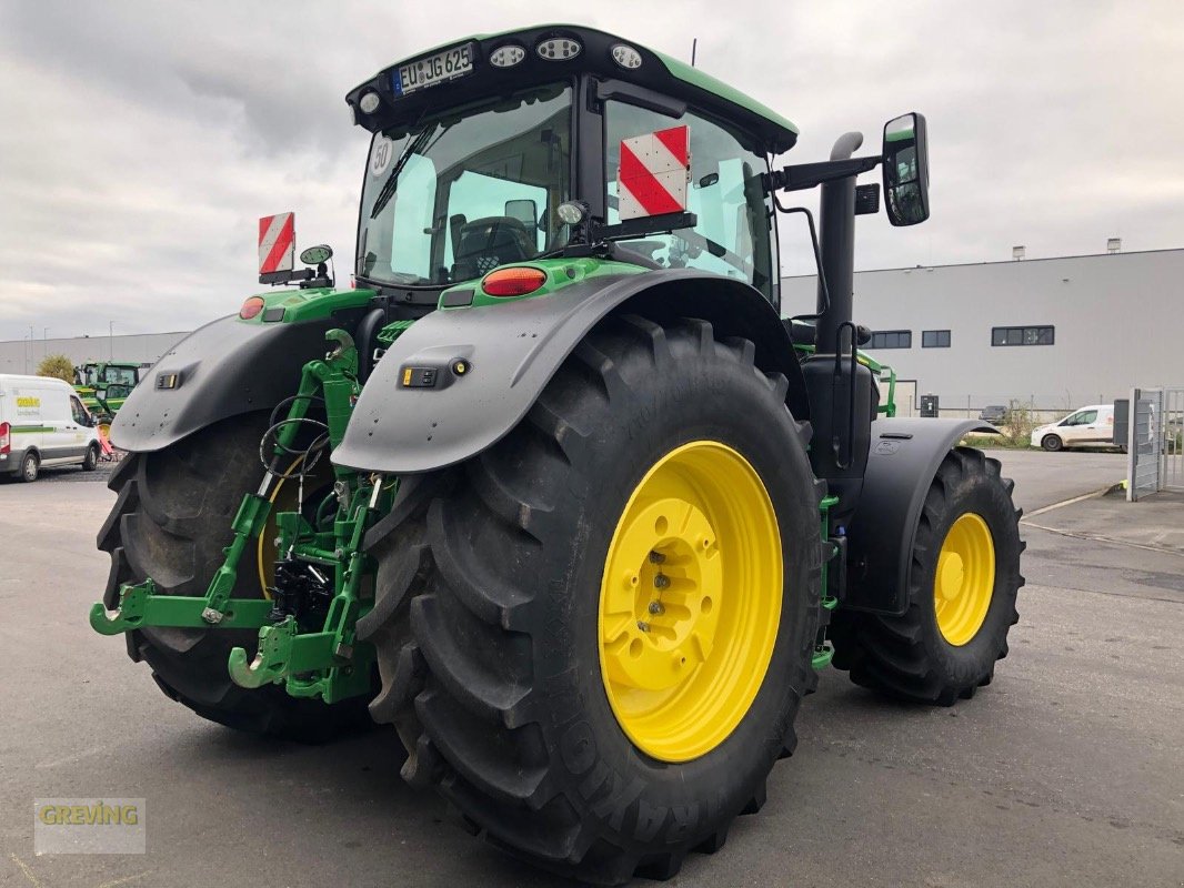 Traktor typu John Deere 6R215, Gebrauchtmaschine v Euskirchen (Obrázek 4)