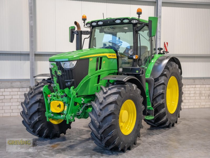 Traktor des Typs John Deere 6R215, Gebrauchtmaschine in Ahaus