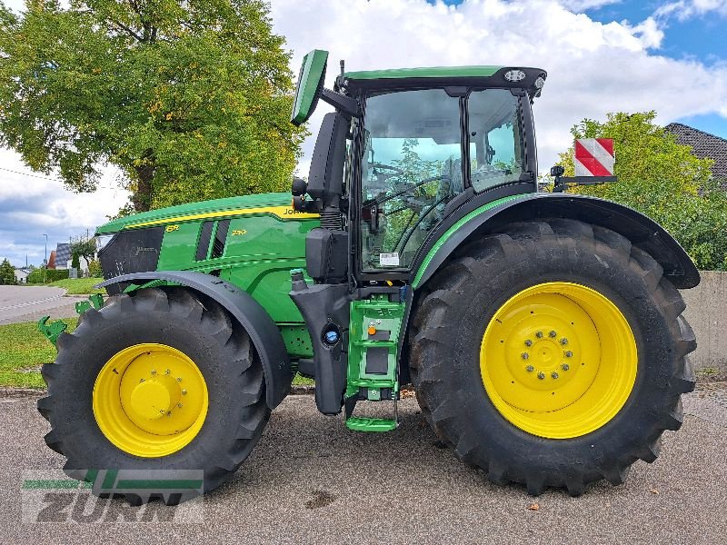 Traktor tipa John Deere 6R230 / 6R 230, Neumaschine u Windsbach