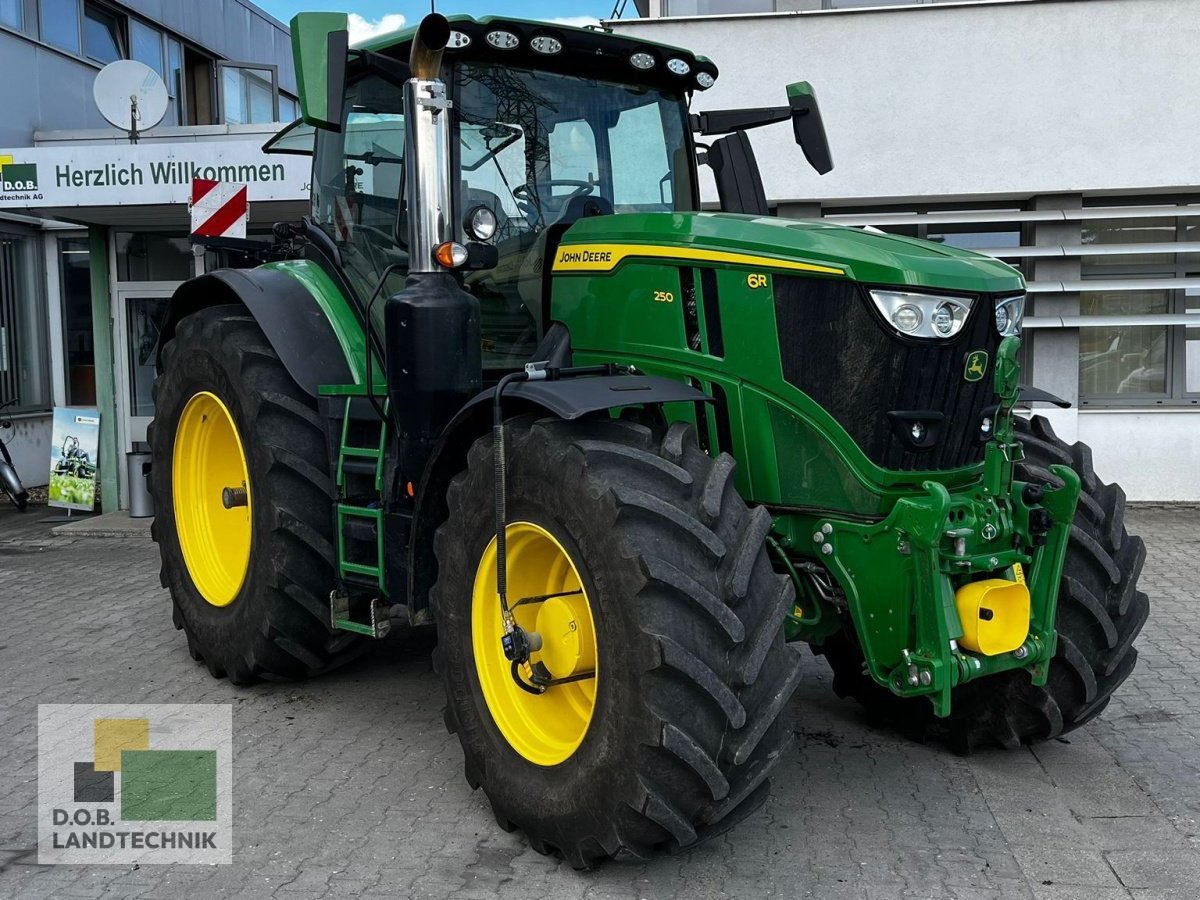 Traktor типа John Deere 6R250 6R 250 Reifendruckregelanlage; Garantieverlängerung, Gebrauchtmaschine в Regensburg (Фотография 9)