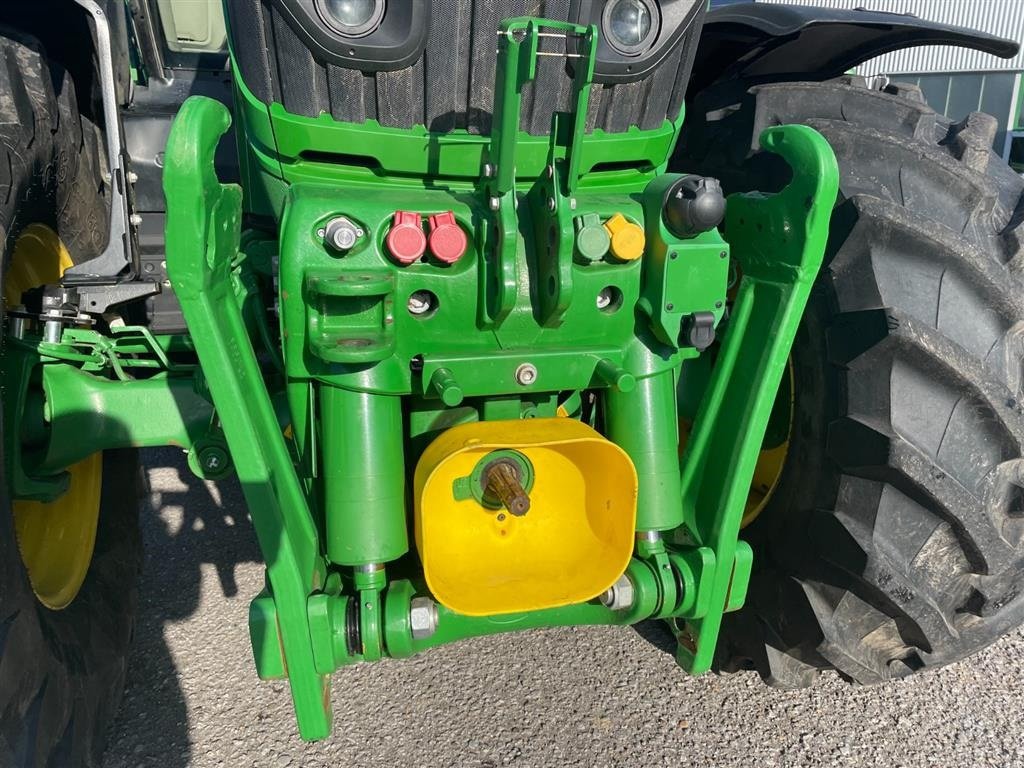 Traktor του τύπου John Deere 6R250 Den nye 6R model med front PTO, Command Arm, Ultimate lyspakke og JD PowerGard garanti., Gebrauchtmaschine σε Kolding (Φωτογραφία 7)