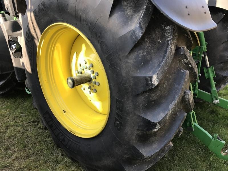 Traktor of the type John Deere 6R250 Den nyeste 6R model. Command Arm. Command Pro. AutoTrac klar. Flere på vej ind. ring til Ulrik på 40255544. Jeg snakker Jysk., Gebrauchtmaschine in Kolding (Picture 8)