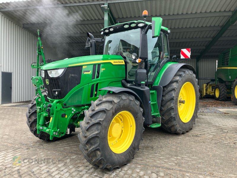 Traktor typu John Deere 6R250/FKH/CommandPro/PowerGard, Gebrauchtmaschine v Großenhain (Obrázek 1)