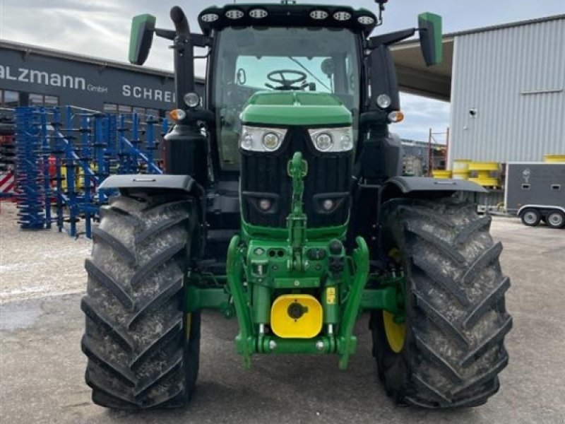 Traktor typu John Deere 6R250 Front PTO. Ring til Ulrik på 40255544. Jeg snakker Jysk, tysk og engelsk., Gebrauchtmaschine w Kolding (Zdjęcie 1)