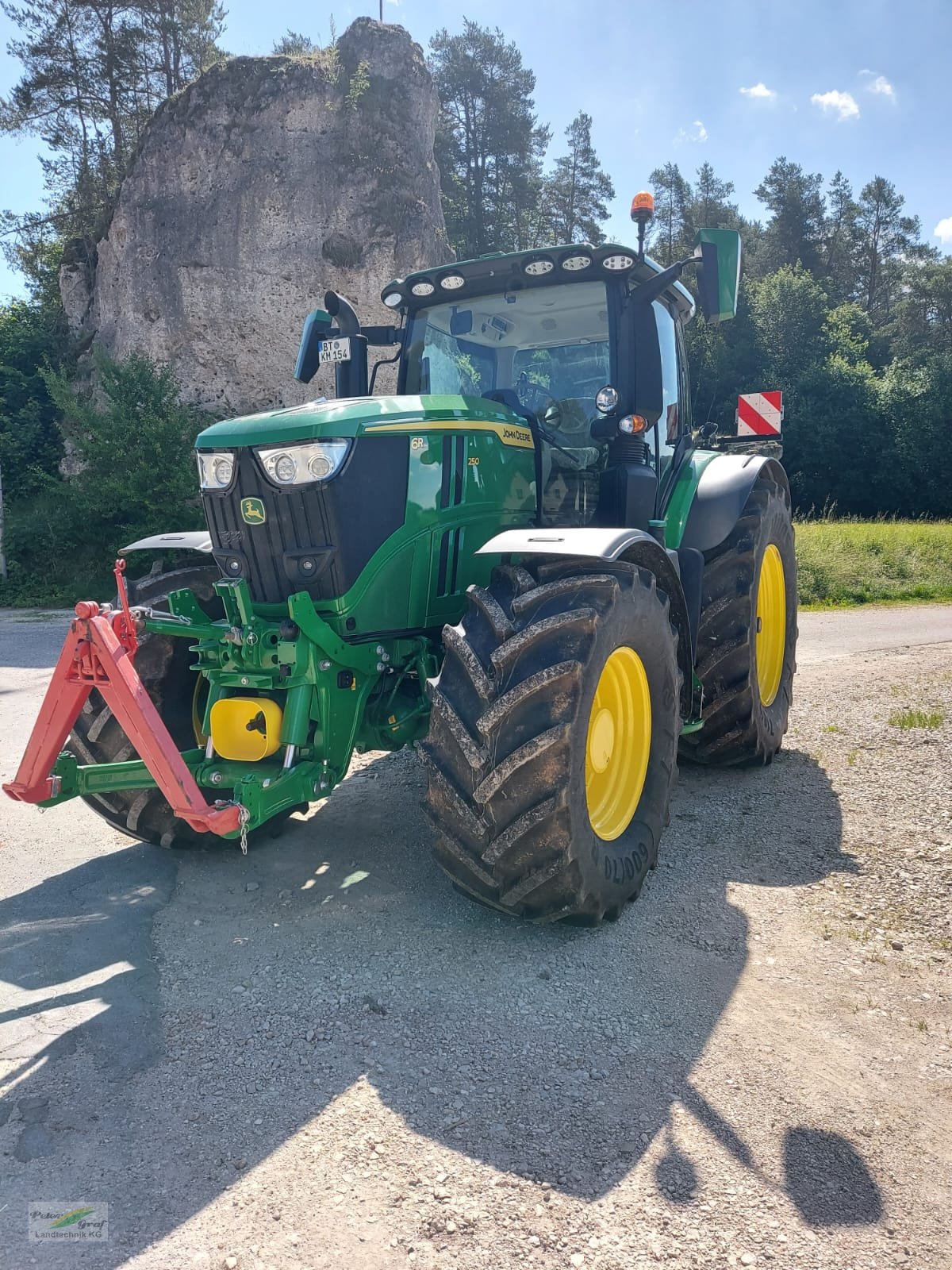 Traktor van het type John Deere 6R250, Gebrauchtmaschine in Pegnitz-Bronn (Foto 2)