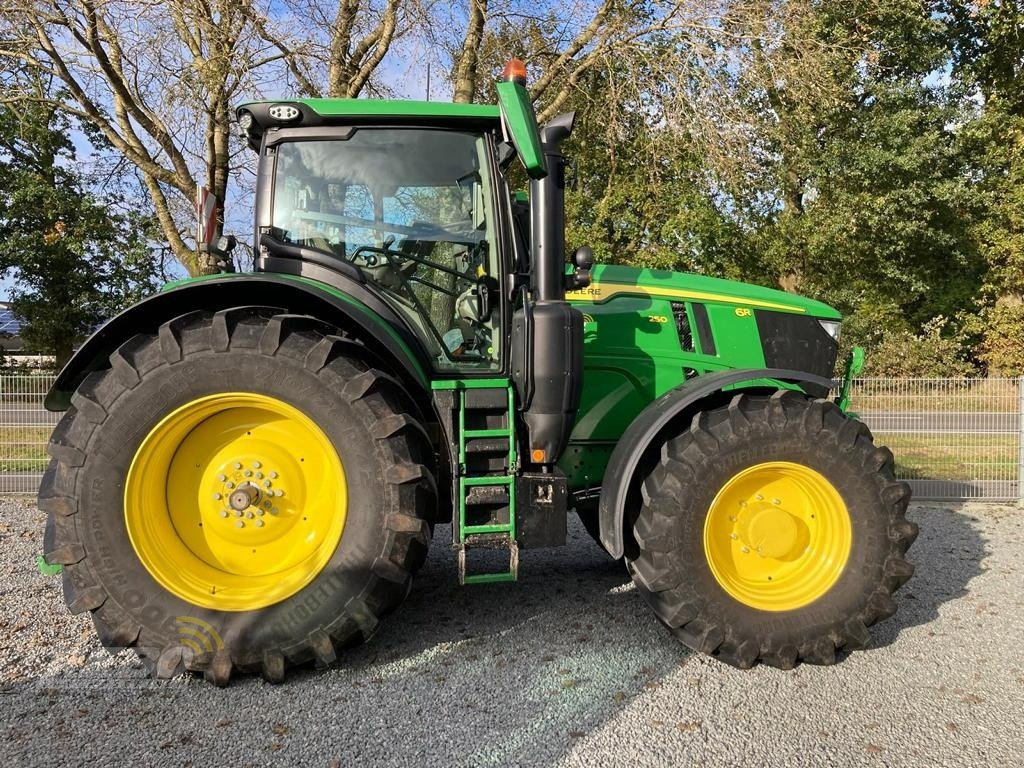 Traktor Türe ait John Deere 6R250, Gebrauchtmaschine içinde Sörup (resim 5)