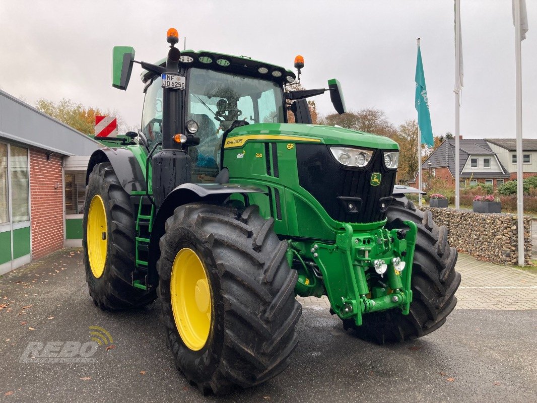 Traktor typu John Deere 6R250, Gebrauchtmaschine v Bordelum (Obrázek 3)